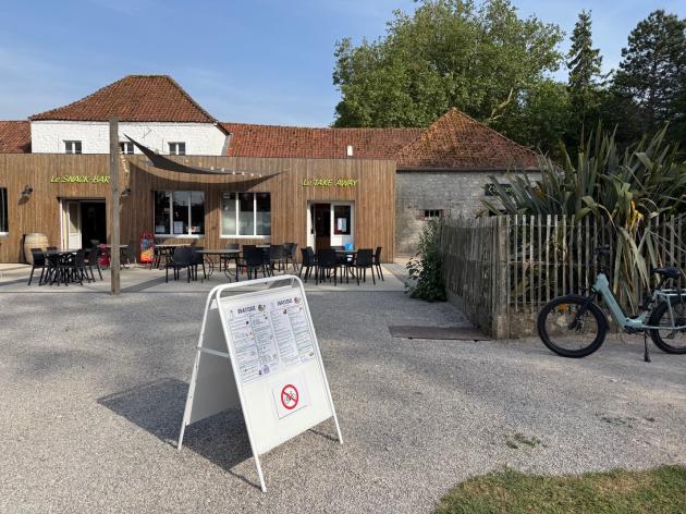 le bar et le take away