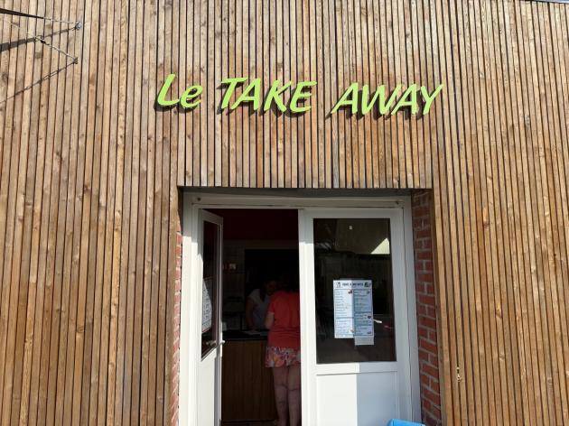 vente à emporter . take away